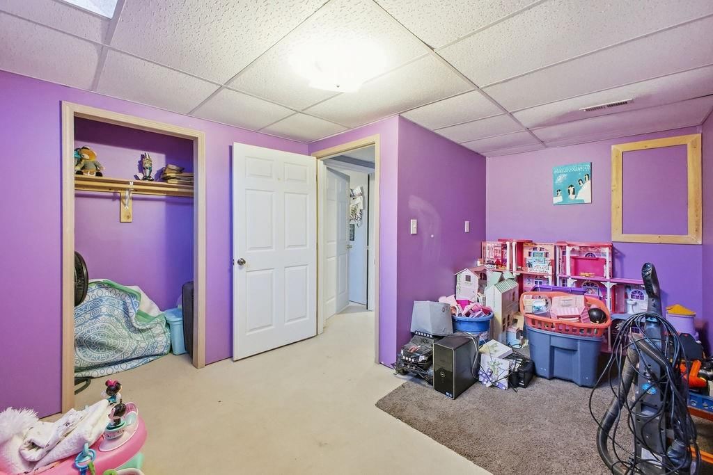 901 Valley Street — photo 47