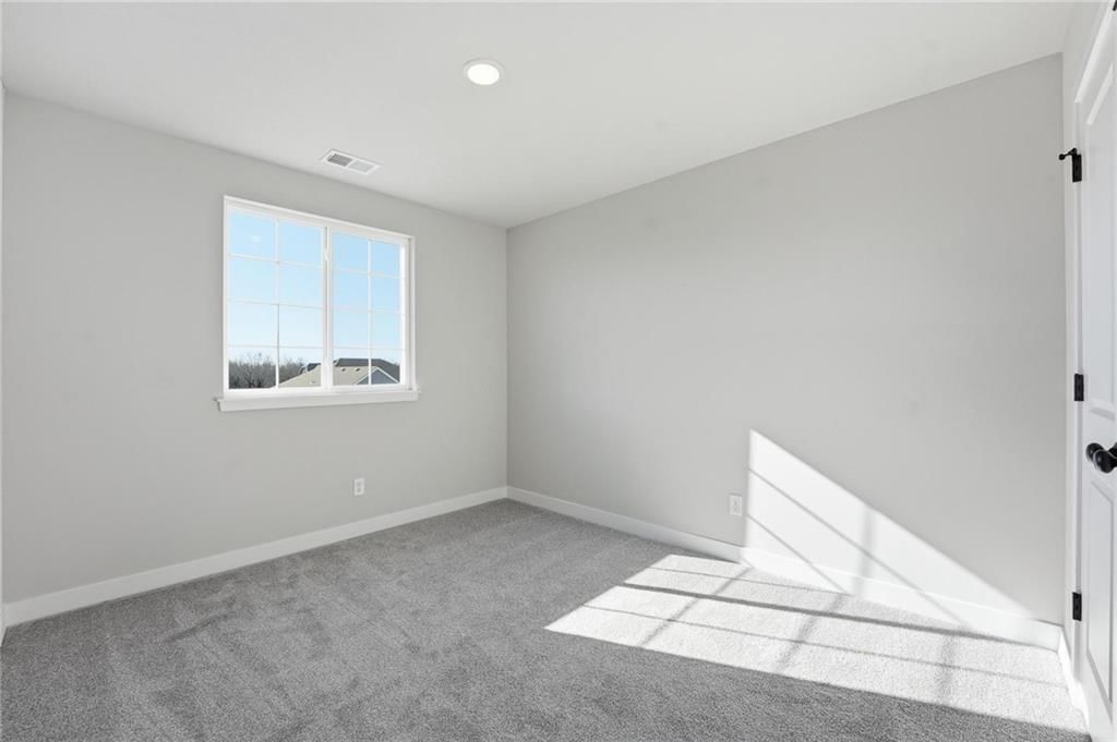 20529 Newcastle Street — photo 22