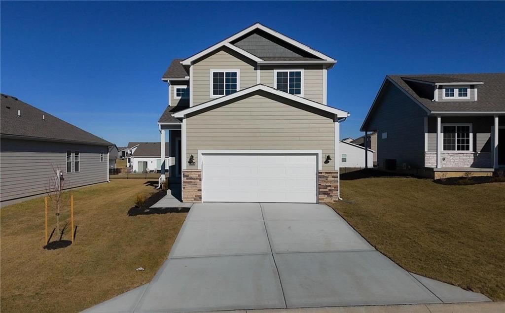 20529 Newcastle Street — photo 26
