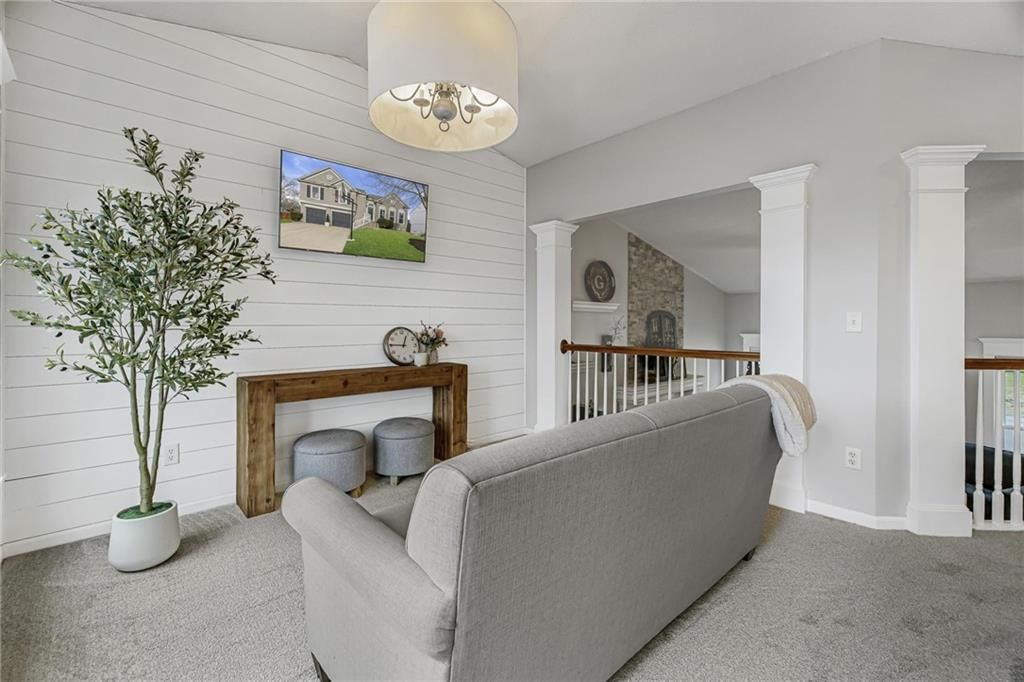 1864 W Cedar Street — photo 13