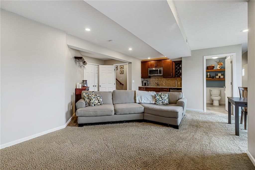 1864 W Cedar Street — photo 33