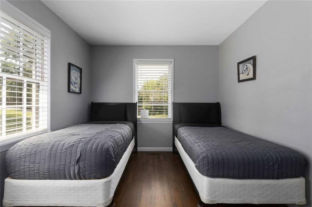 1204 E 223rd Street — photo 29