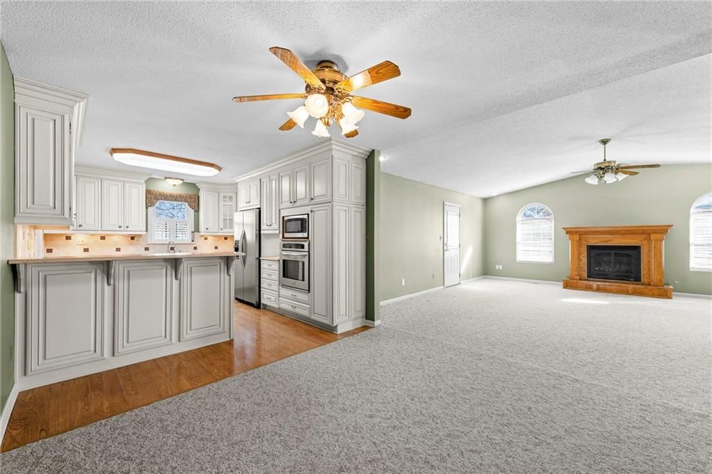 4013 S Maybrook Avenue — photo 9