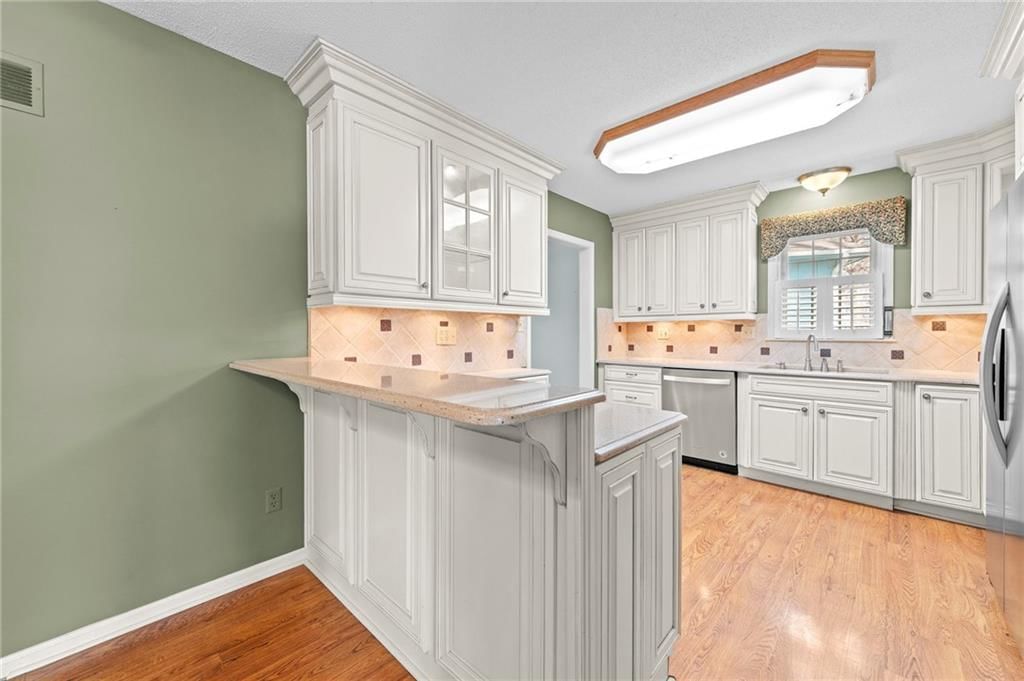 4013 S Maybrook Avenue — photo 12