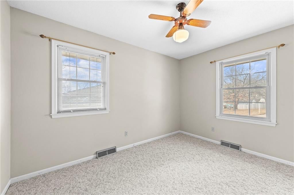 4013 S Maybrook Avenue — photo 24