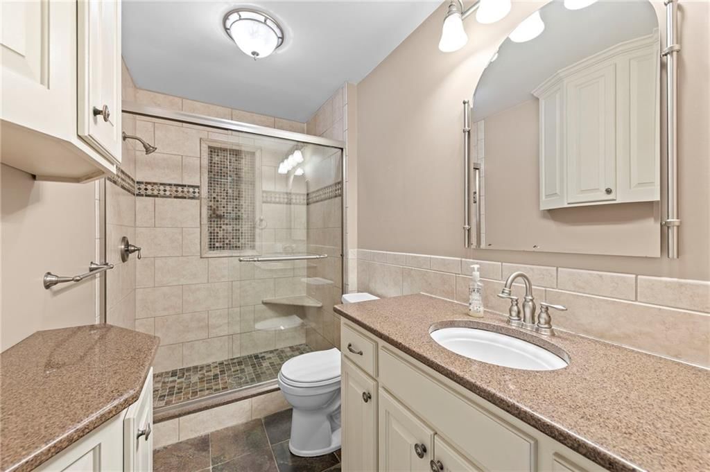 4013 S Maybrook Avenue — photo 28