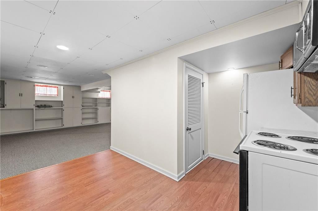 4013 S Maybrook Avenue — photo 34