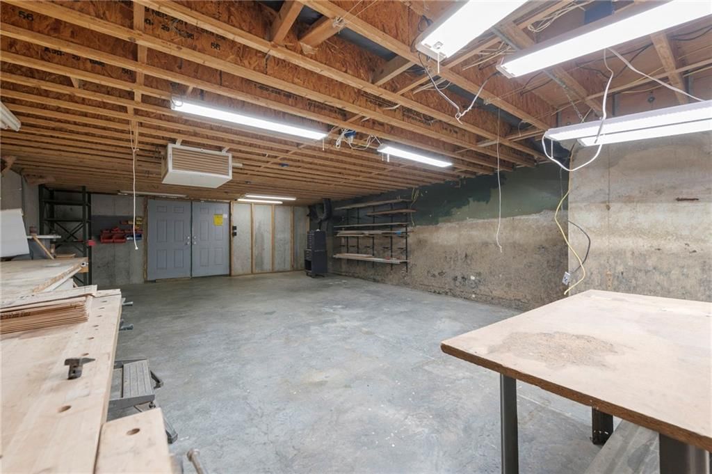 4013 S Maybrook Avenue — photo 35