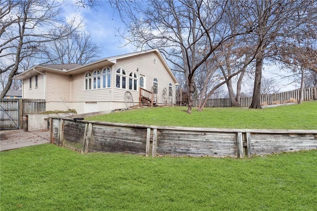 4013 S Maybrook Avenue — photo 43