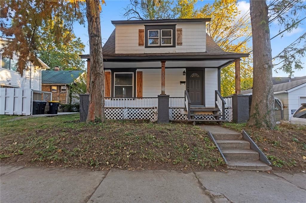 1707 W 44th Street — photo 2