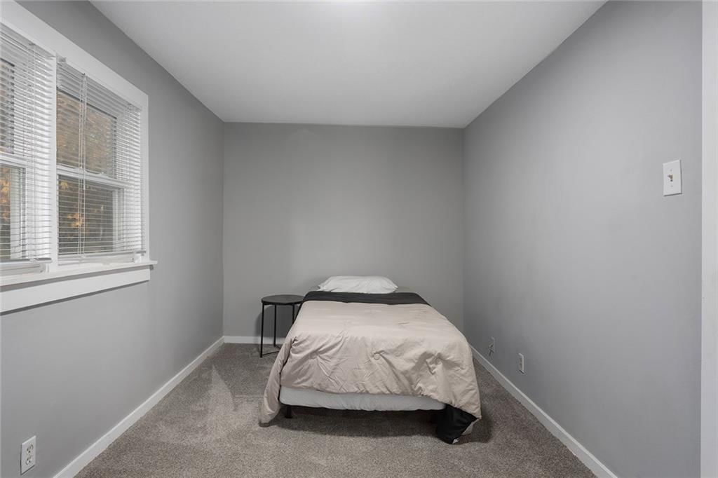 1707 W 44th Street — photo 15
