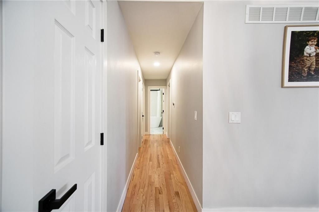 2032 SW British Drive — photo 15