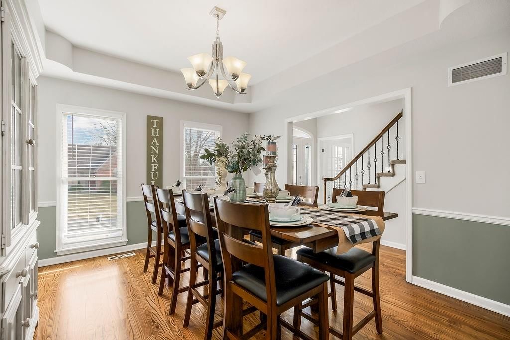 6318 N Robinhood Lane — photo 3
