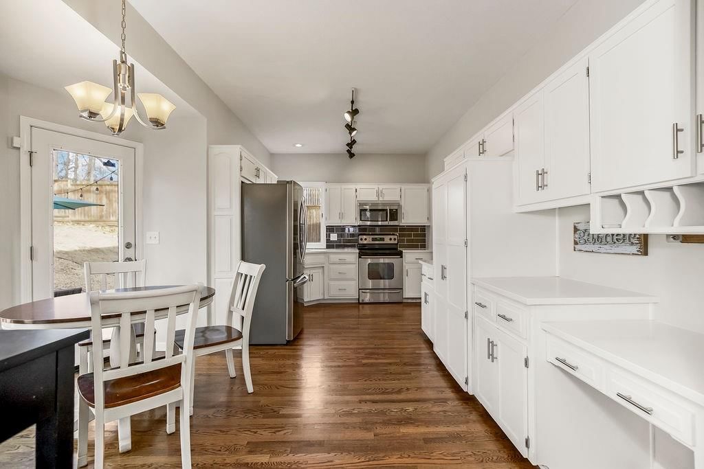 6318 N Robinhood Lane — photo 11