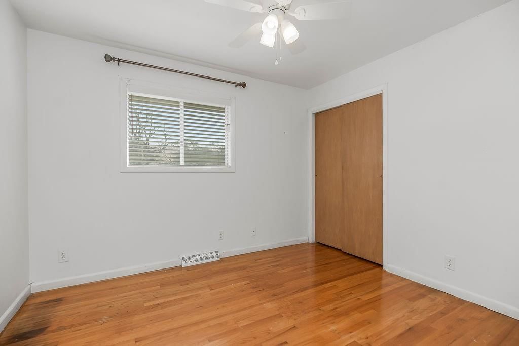 4542 W 50th Street — photo 13