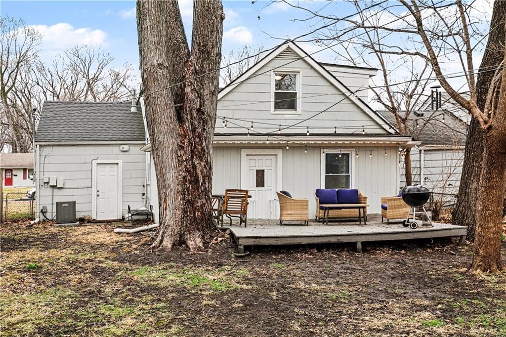 7824 Jefferson Street — photo 4
