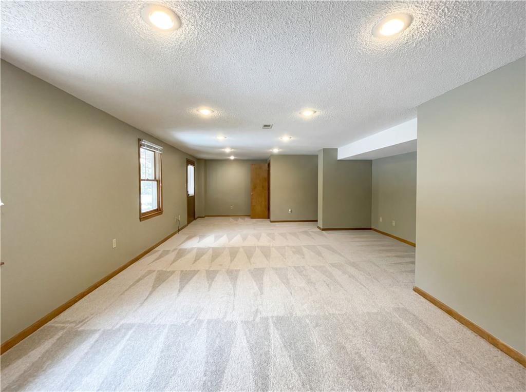 1703 Park Lane — photo 13