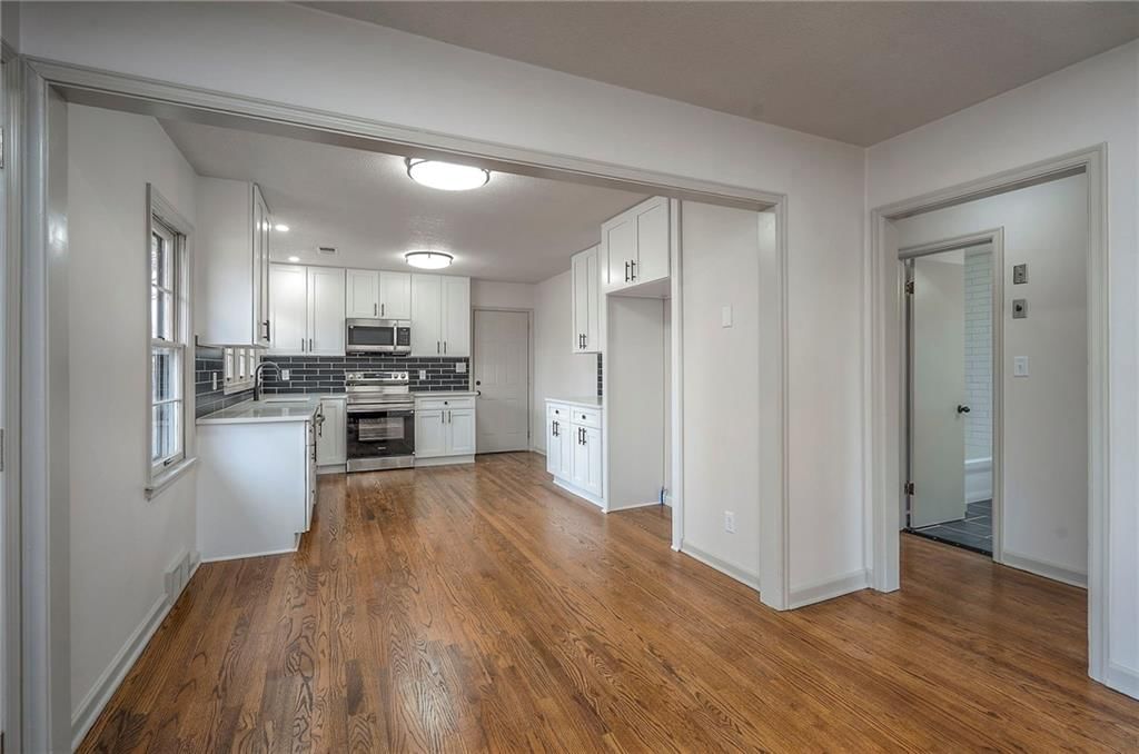 7405 Glenwood Lane — photo 10