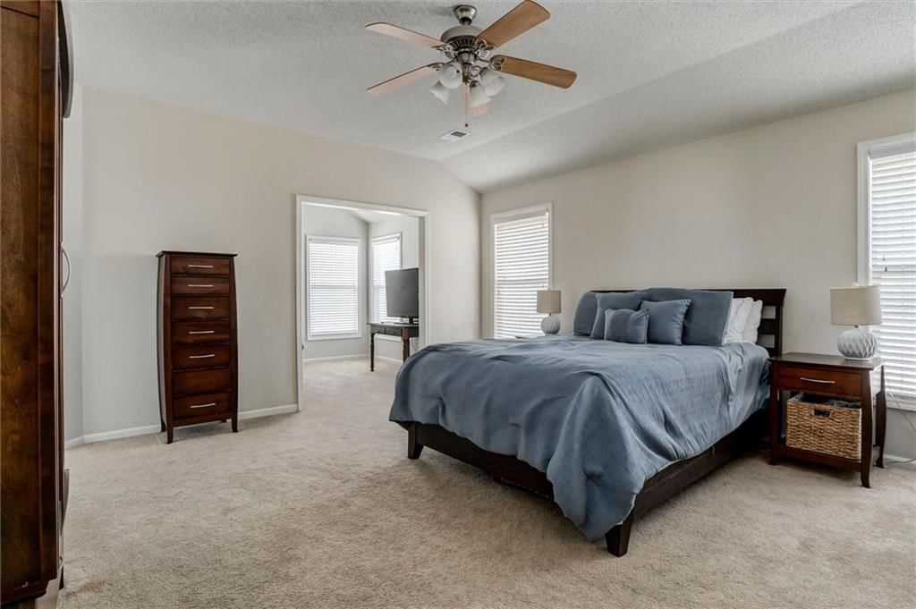 13721 Parkhill Street — photo 9