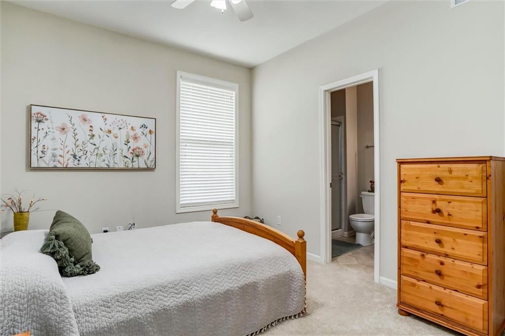 13721 Parkhill Street — photo 16