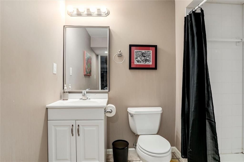 13721 Parkhill Street — photo 26