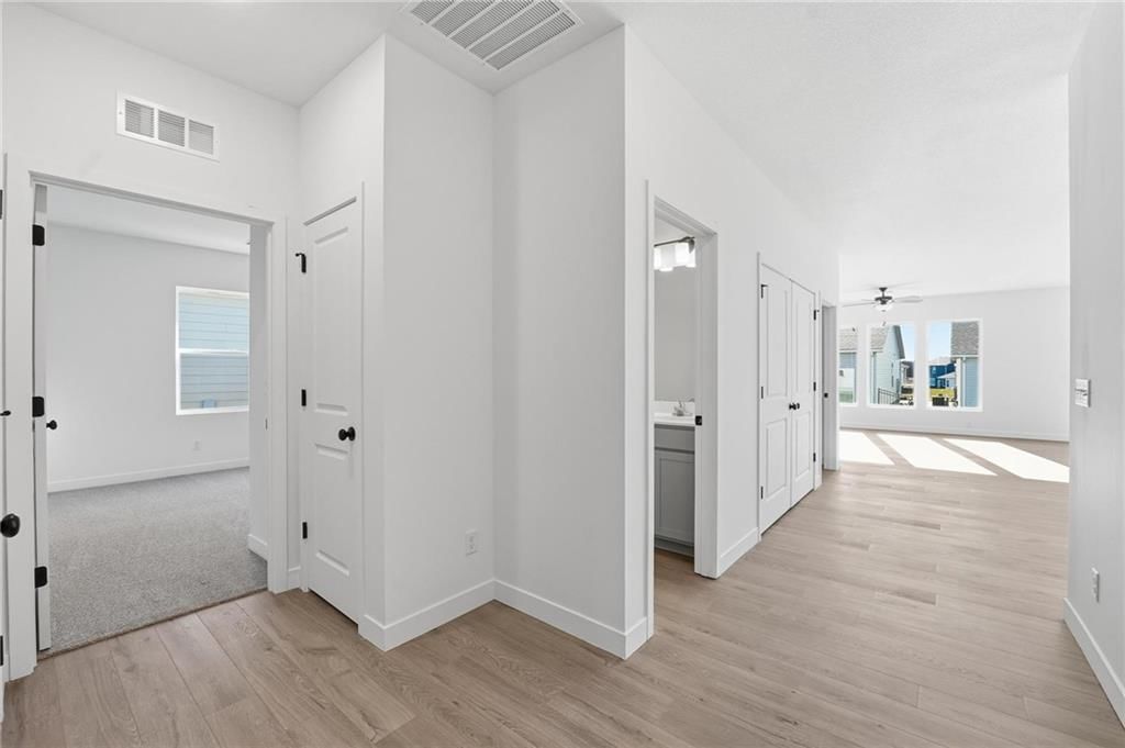 20518 Newcastle Street — photo 13