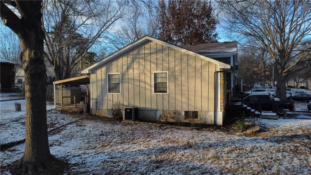 521 S Cardinal Drive — photo 2