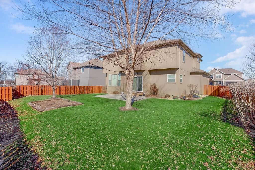 28605 W 162nd Terrace — photo 36
