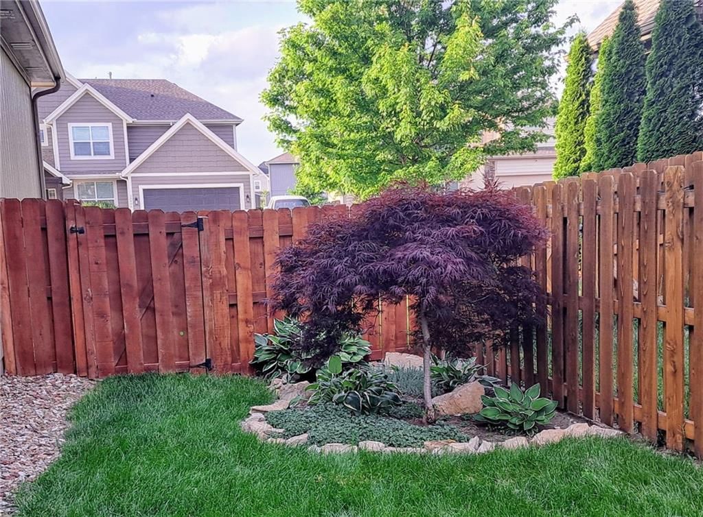 28605 W 162nd Terrace — photo 43