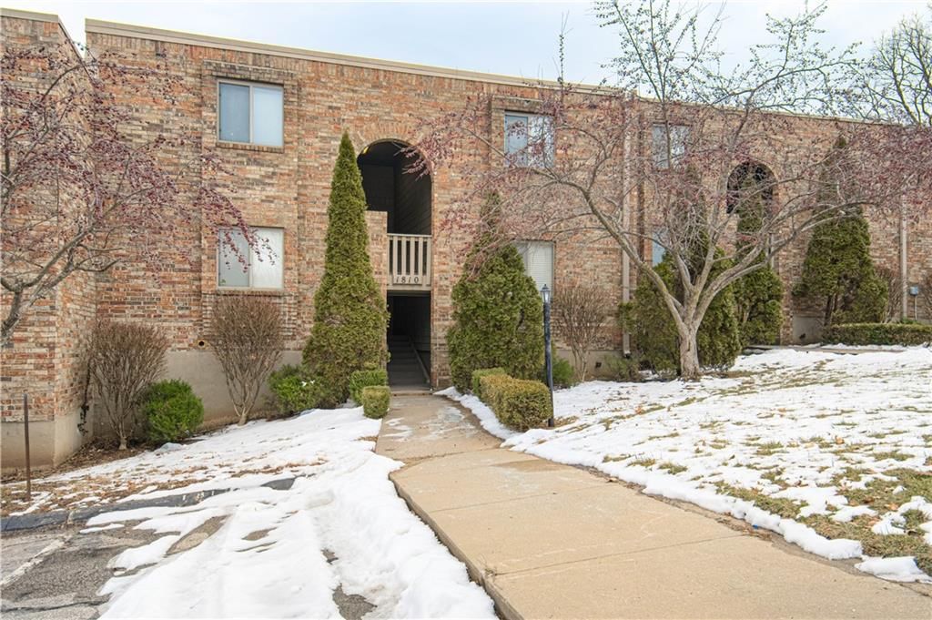 1810 E 97th Street, Kansas City, MO