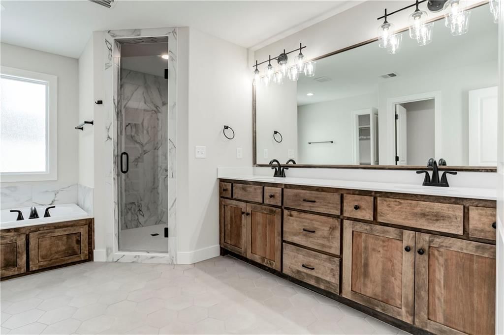 16965 S Brentwood Street — photo 10