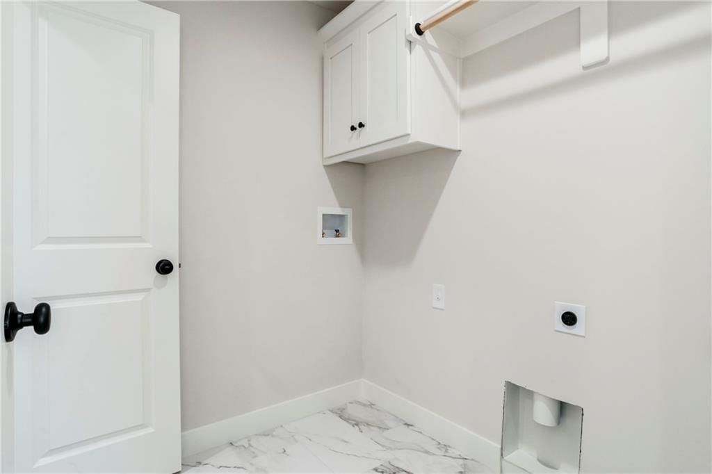 16965 S Brentwood Street — photo 13