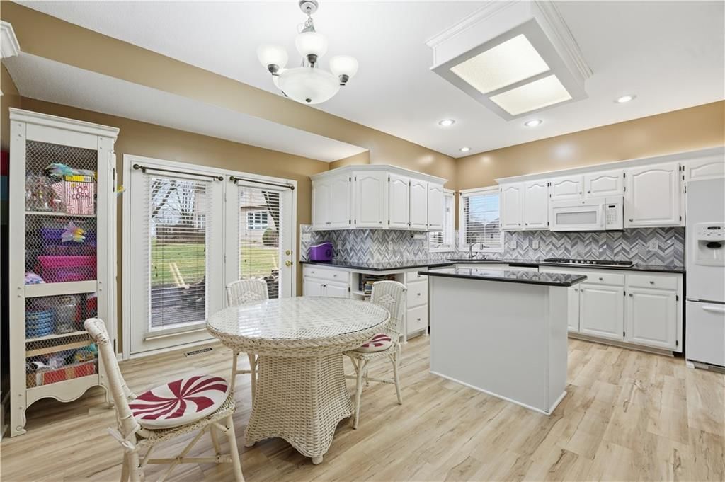 6124 N Elmwood Court — photo 13