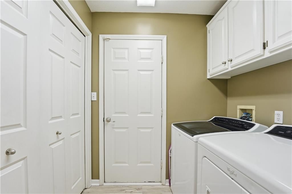 6124 N Elmwood Court — photo 17