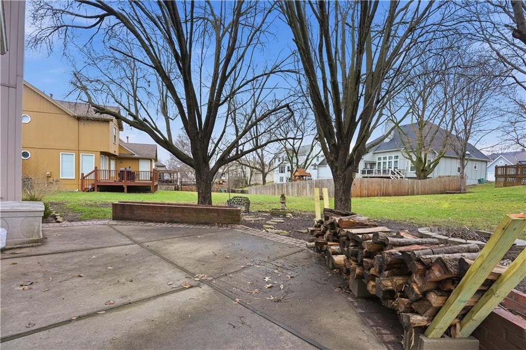 6124 N Elmwood Court — photo 44