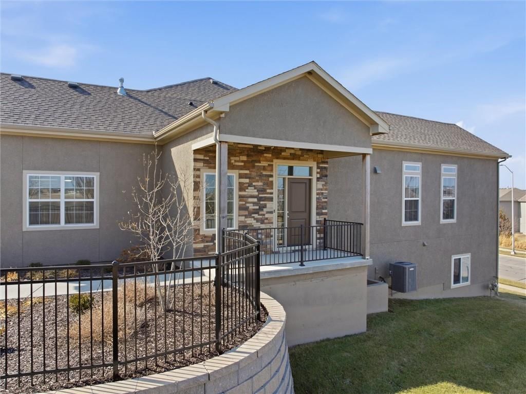 17366 S Raintree Drive — photo 5