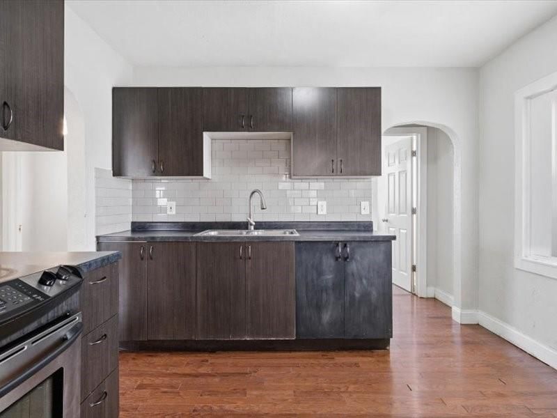 3107 Elmwood Avenue — photo 11