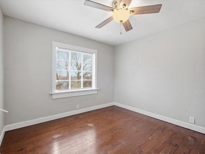 3107 Elmwood Avenue — photo 12