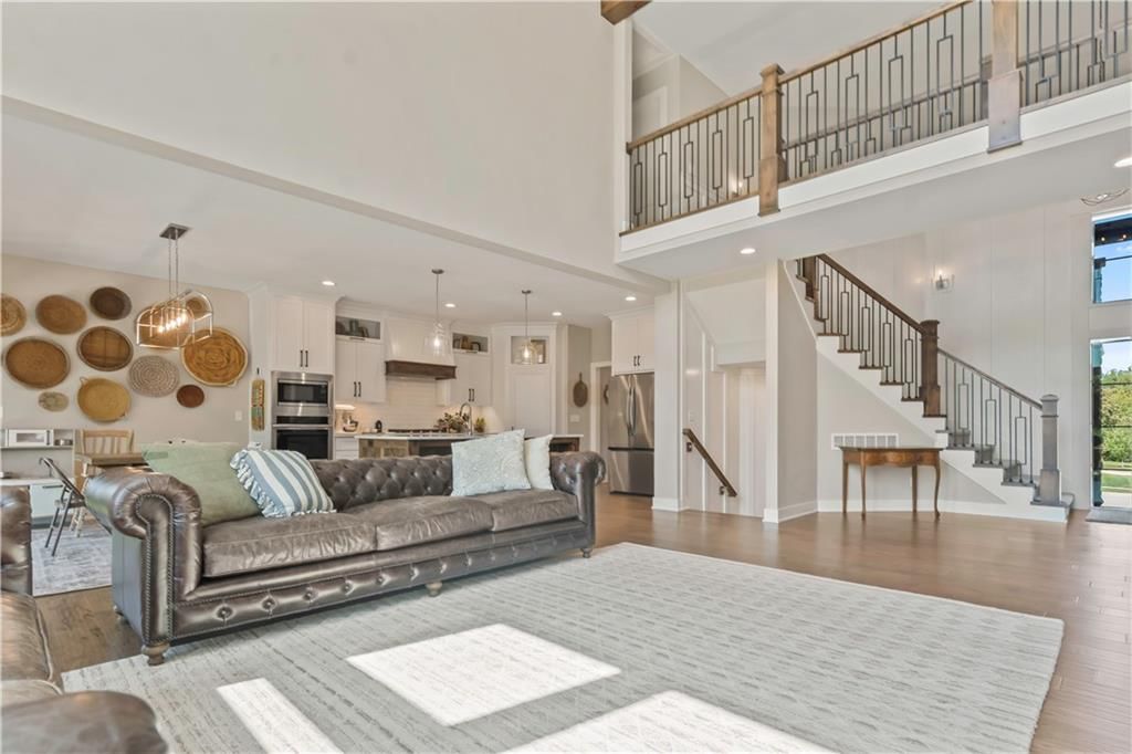 1108 SW Whispering Willow Way — photo 9