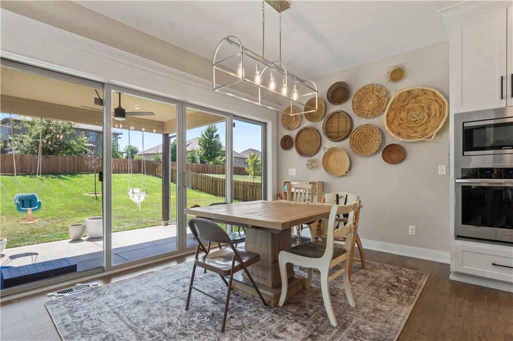 1108 SW Whispering Willow Way — photo 16