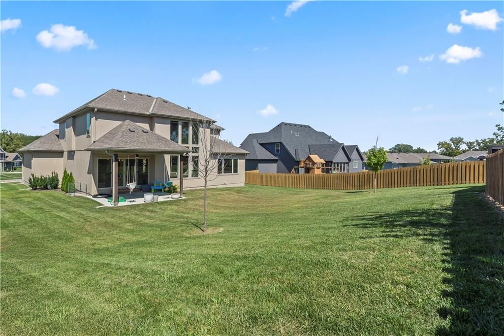 1108 SW Whispering Willow Way — photo 49