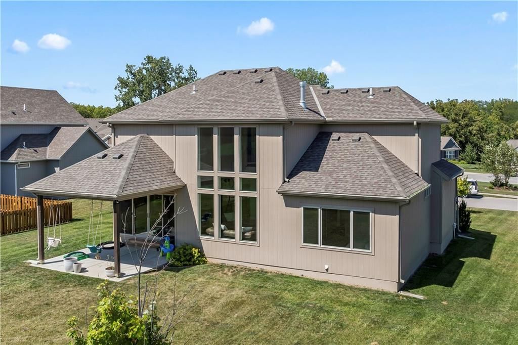 1108 SW Whispering Willow Way — photo 52