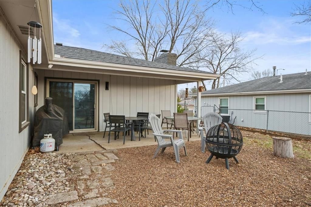 2239 Melholland Road — photo 24