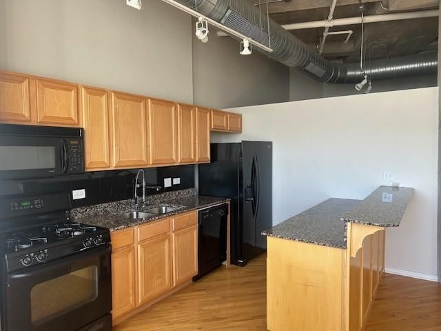 2107 Grand #1009 Avenue — photo 5