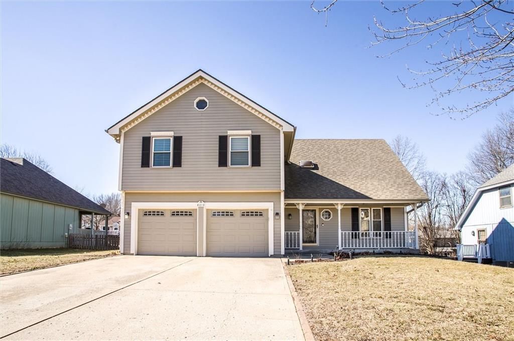 8016 N Flora Avenue — photo 1