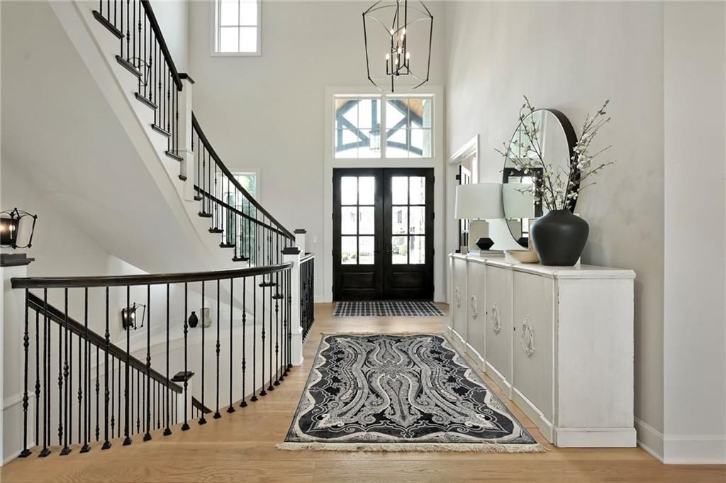 14615 Linden Street — photo 4