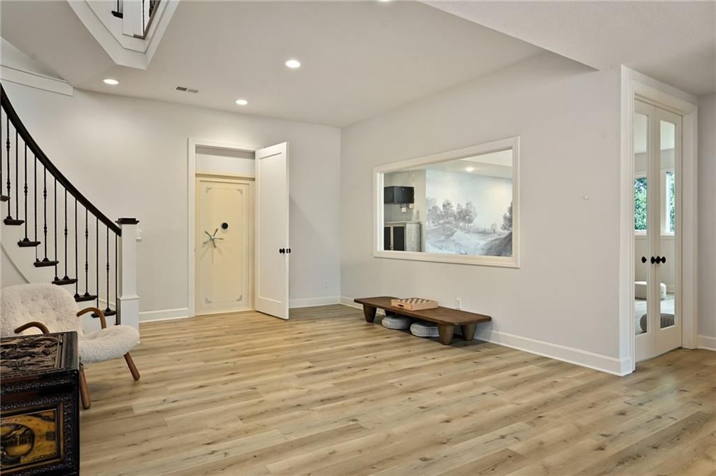 14615 Linden Street — photo 36