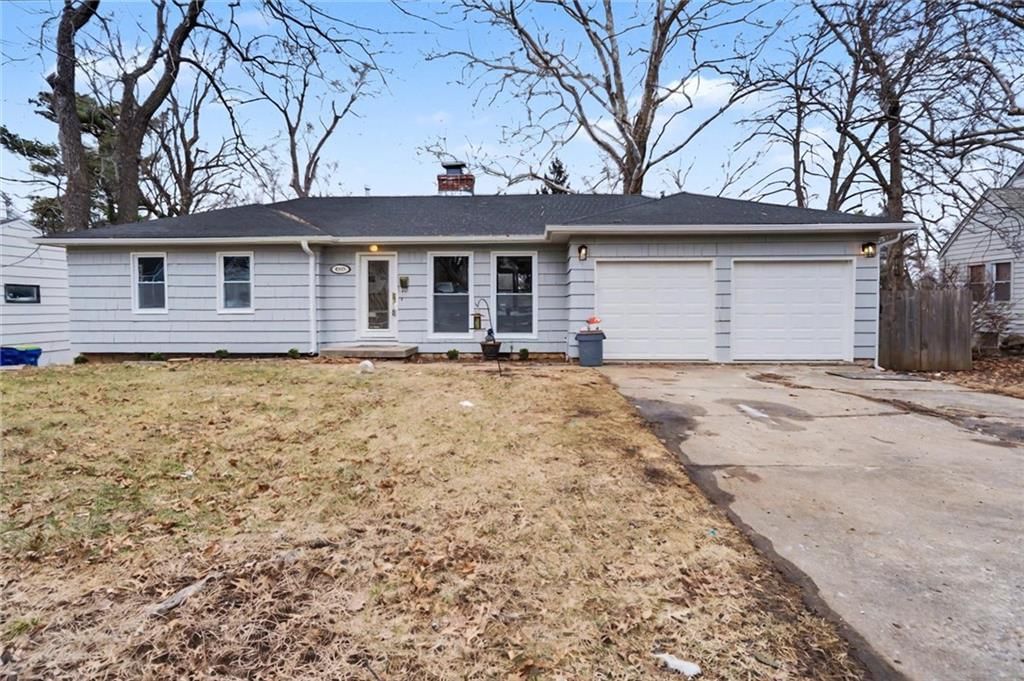 6722 W 77th Terrace, Overland Park, KS