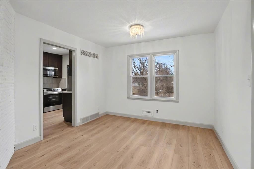 6722 W 77th Terrace — photo 9