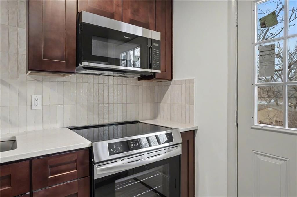 6722 W 77th Terrace — photo 14